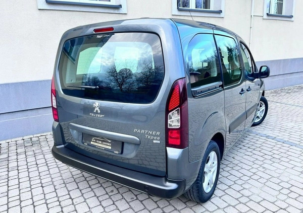 Peugeot Partner cena 29900 przebieg: 168000, rok produkcji 2014 z Lipno małe 631